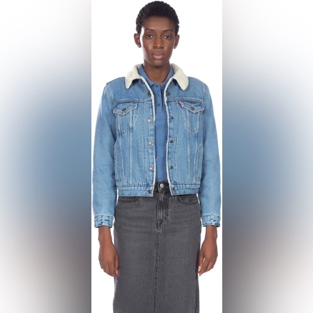 Levi’s Women’s Original Sherpa Trucker Jacket
